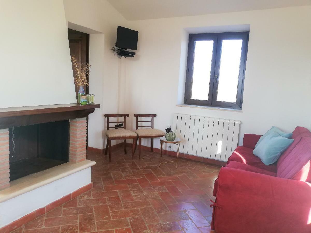 La Coccinella Apartment San Venanzo Luaran gambar